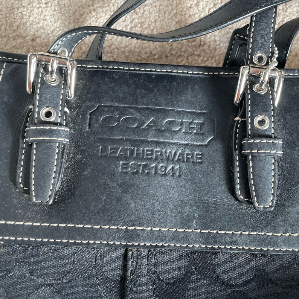 🌷 Coach Shoulder Bag 🌷 - Picture 6 of 8